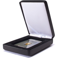 361400 -nobile-etui-fuer-einen-gepraegten-goldbarren-in-blisterverpackung-im-hochformat-schwarz