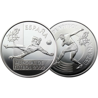 Spanien-2-x-10-Euro-2022-Fussball