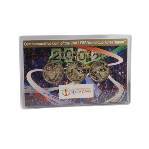 Japan-3x500yen-2002-FussballWMKoreaJapan-Blister1
