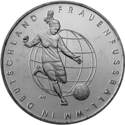 Gedenkmuenze zur  Frauenfussball WM  BRD 10 Euro 2011 Stgl. 