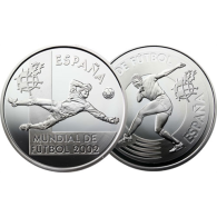 Spanien-2-x-10-Euro-2022-Fussball