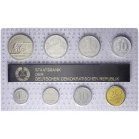 DDR  Mini Jahressatz 1989 7 Münzen 1 Pfg. bis 2 Mark und eine Medaille: Prägen