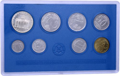 DDR-8,86 Mark-1981-Stgl-Kurs-bbt-Blister-RS
