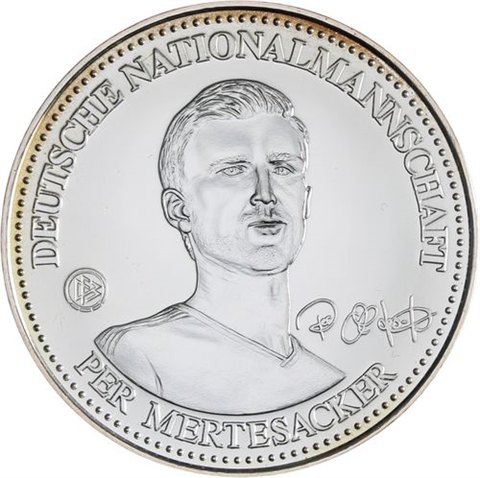 Set I+II Silber-Gold-Gedenkprägungen-der-Nationalmanschaft-2014